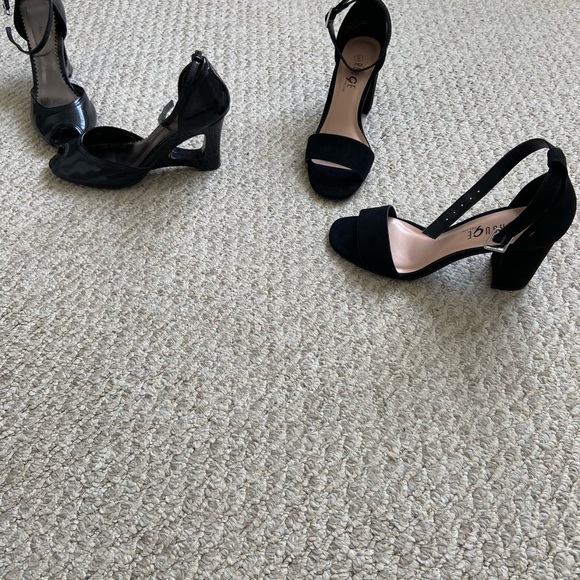 Shoes black $15 per pair - Picture 2 of 2